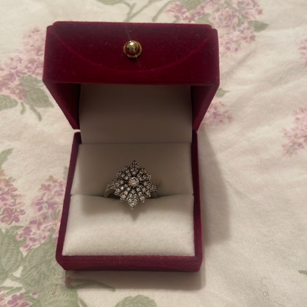 Diamonique  ring snowflake